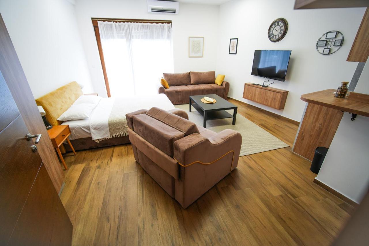 Prenociste Sole Aparthotel รานเย ภายนอก รูปภาพ