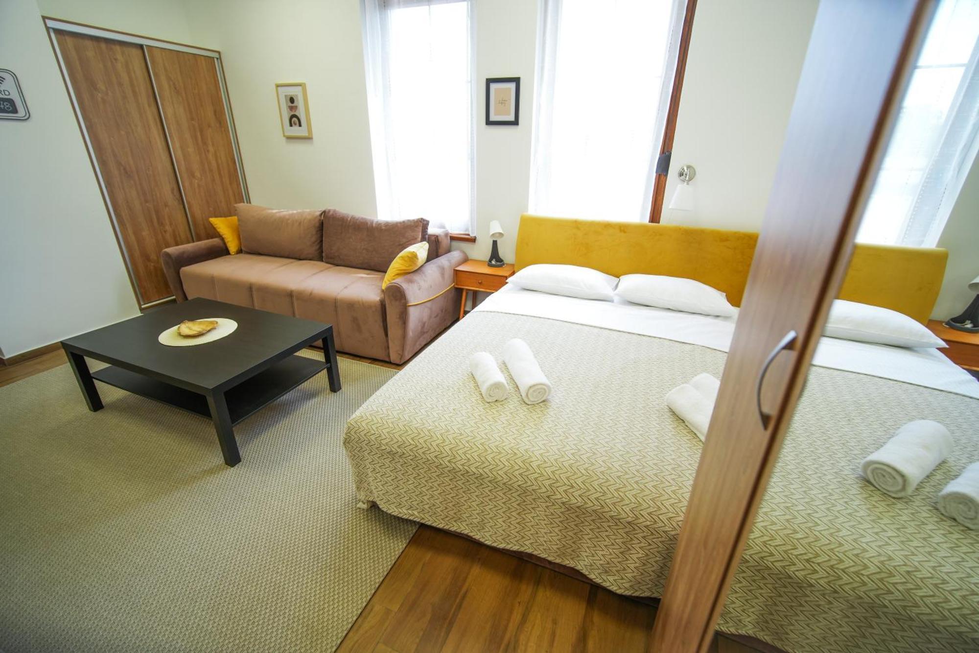 Prenociste Sole Aparthotel รานเย ภายนอก รูปภาพ